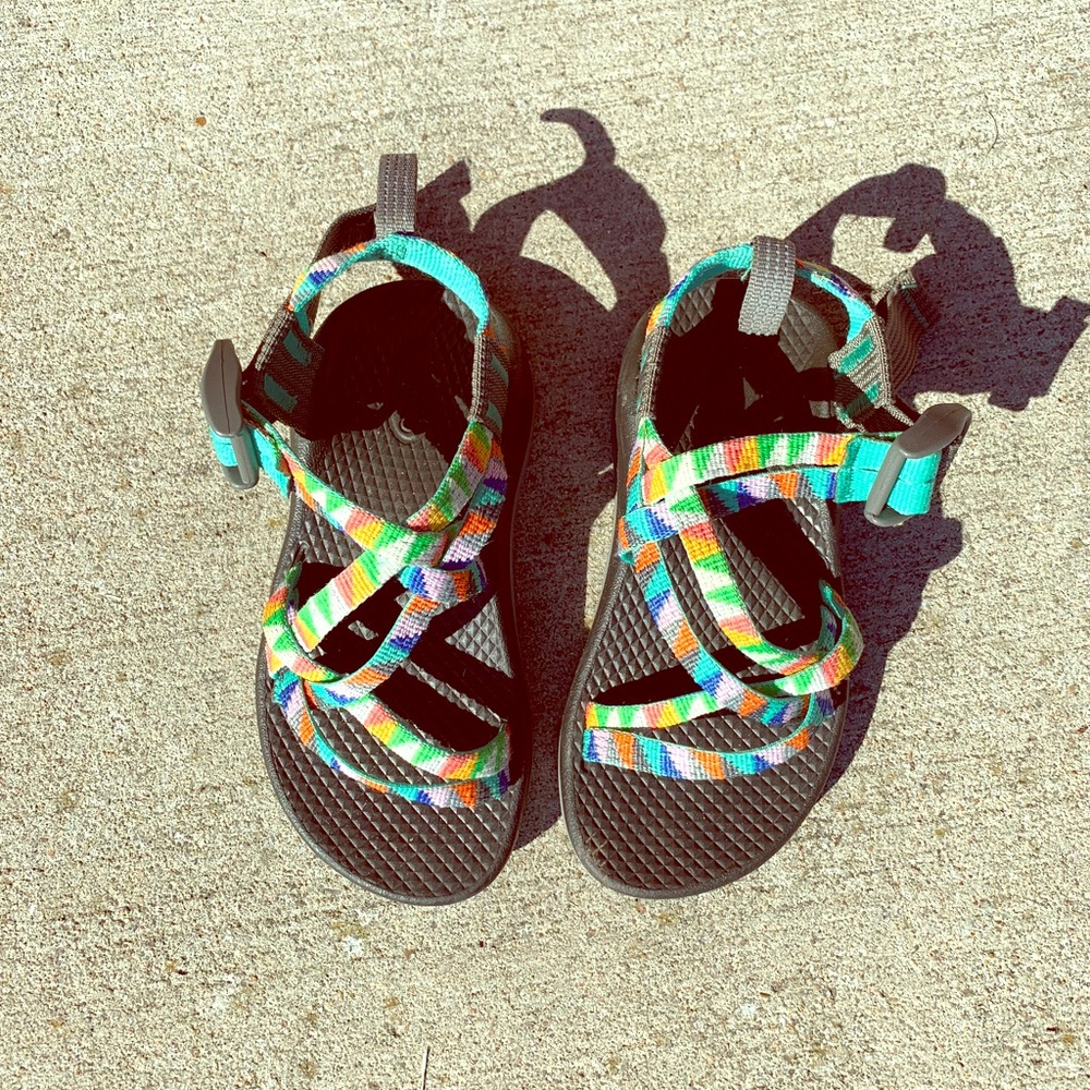 Little Kid Chacos